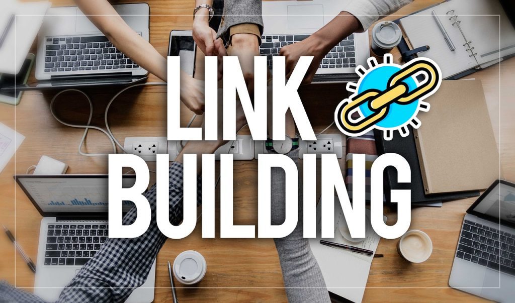 Διαδικασία link building και link outreach για τη βελτίωση του off-page SEO, με έμφαση στη χρήση affiliate links.